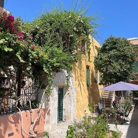 Lindas Convent Garden Home 2 Ханья Экстерьер фото